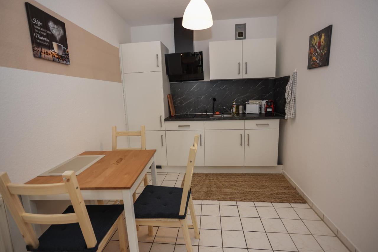 Fullhouse - Eisenach - K70 Apartments - Elevator - Balcony - Smarttv エクステリア 写真